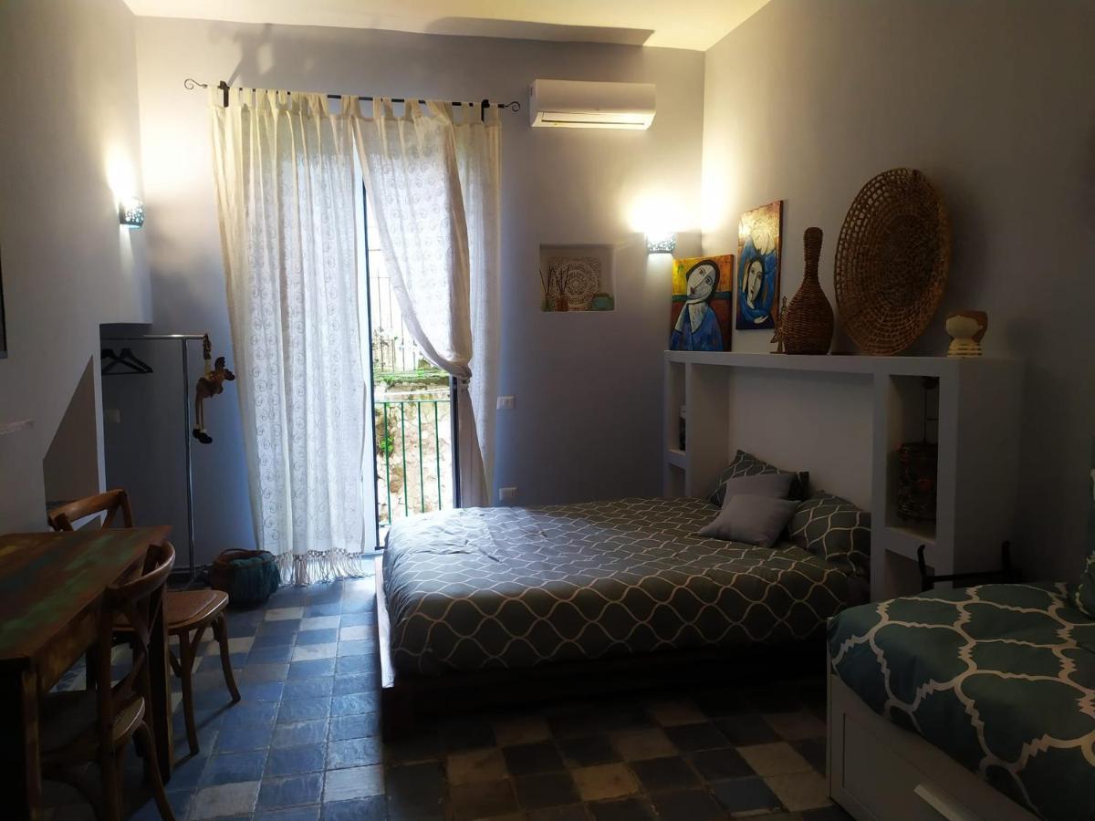 Appartement La Jacuvella à Naples Extérieur photo